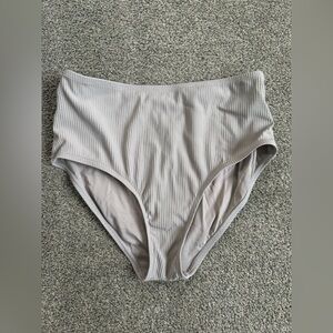 Andie Women’s High Rise Swim Suit Bottom Size Medium Beige/ Taupe—used